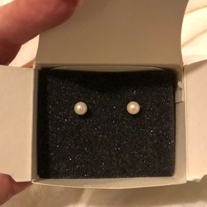 Avon sterling silver pearls
